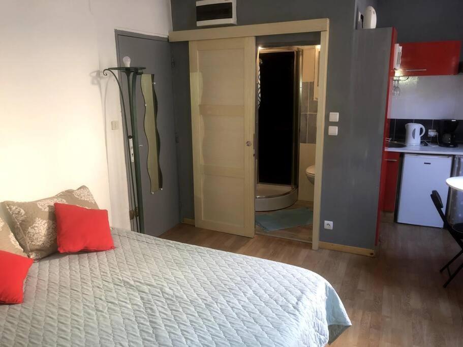 Jolie Studio Dans Le Centre Historique De Narbonne Apartment Bagian luar foto
